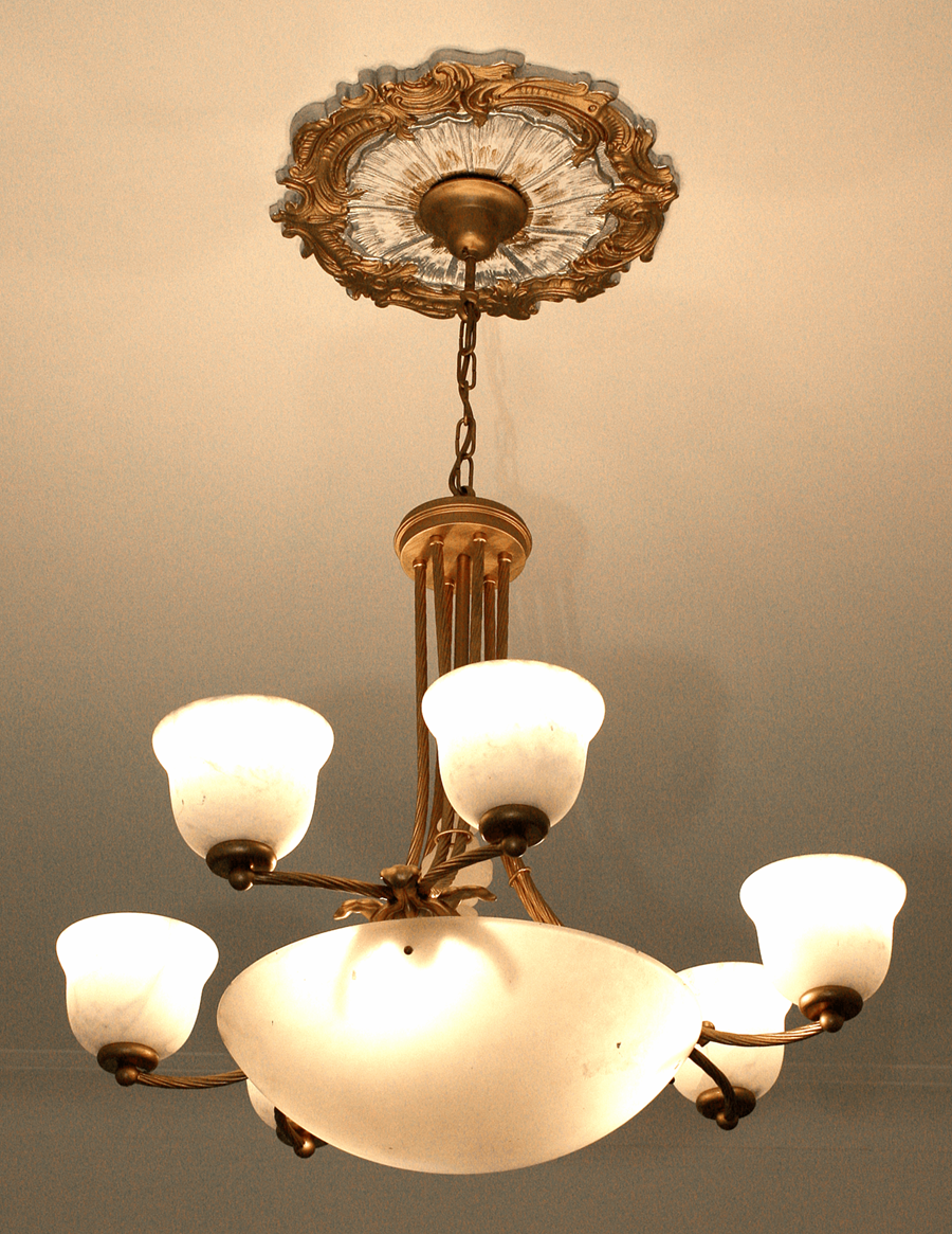 gall-01-claudia-bagno-part-lampadario-sk